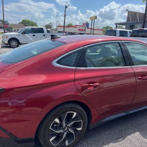 HYUNDAI SONATA SEL - 9