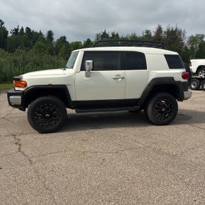 صورة 3 لـ 2013 Toyota FJ CRUISER BASE