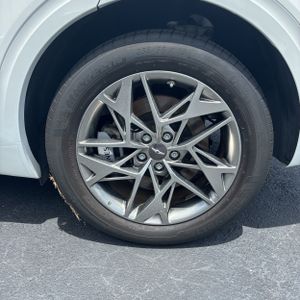 2024 Genesis GV70 2.5T STANDARD 照片 18