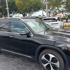 2025 Mercedes-BENZ GLB 缩略图 12