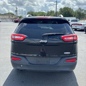 JEEP CHEROKEE LATITUDE - 7