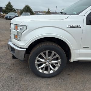 FORD F-150 LARIAT - 2