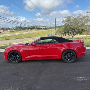 2020 Chevrolet CAMARO LT — фото 3
