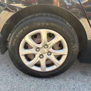 2012 Hyundai ACCENT GLS — миниатюра 19