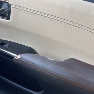 2015 Toyota AVALON LIMITED thumbnail 65