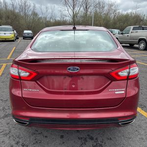 FORD FUSION TITANIUM - 7
