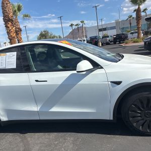 صورة مصغرة 11 لـ 2023 Tesla MODEL Y LONG RANGE