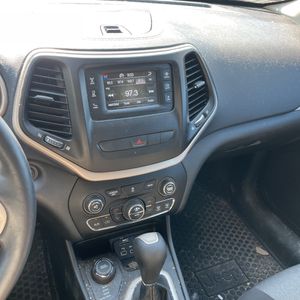 صورة مصغرة 37 لـ 2014 JEEP CHEROKEE LATITUDE