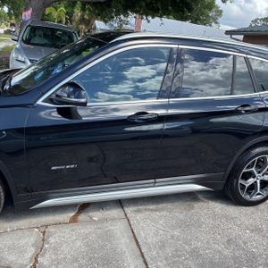 BMW X1 SDRIVE28I - 4