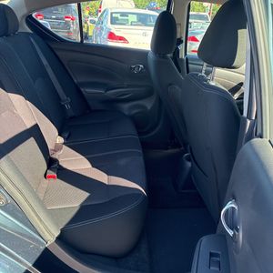 2017 Nissan VERSA SV — миниатюра 35