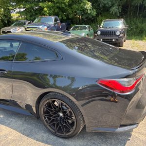 صورة 6 لـ 2021 BMW M4 COMPETITION
