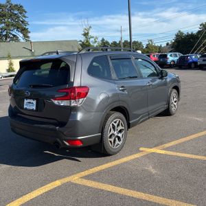 2023 Subaru FORESTER PREMIUM — фото 8