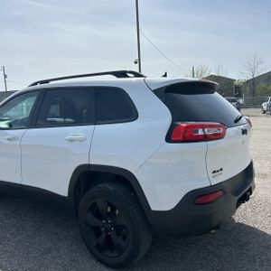 JEEP CHEROKEE - 6