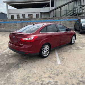 FORD FOCUS TITANIUM - 8