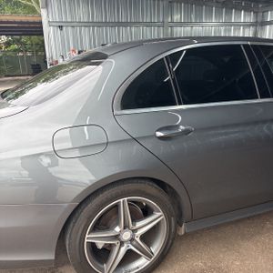 MERCEDES-BENZ E-CLASS - 9