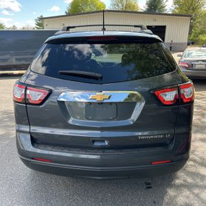 CHEVROLET TRAVERSE LT - 7