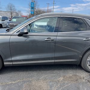 GENESIS GV70 2.5T STANDARD - 4