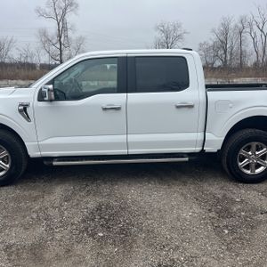 FORD F-150 XLT - 4