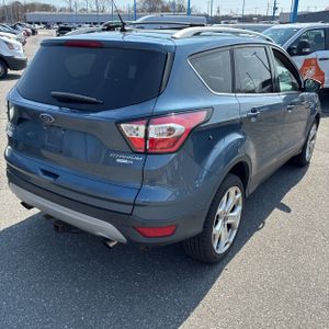 FORD ESCAPE TITANIUM - 8