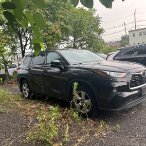 2022 Toyota HIGHLANDER LE 照片 10