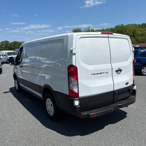 FORD TRANSIT 150 - 4