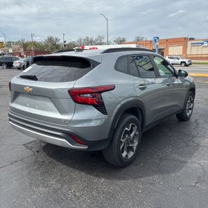 CHEVROLET TRAX LT - 8