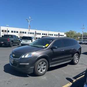 CHEVROLET TRAVERSE LS - 3