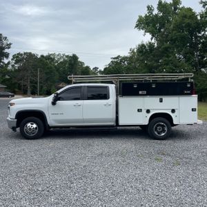 CHEVROLET SILVERADO - 3