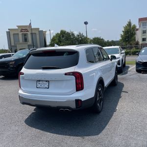 2023 KIA TELLURIDE S — фото 8