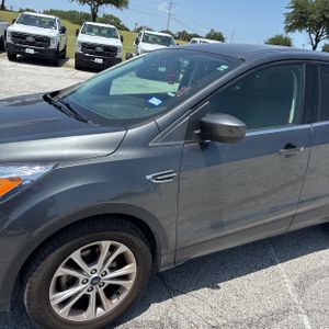 2019 FORD ESCAPE SE — фото 2