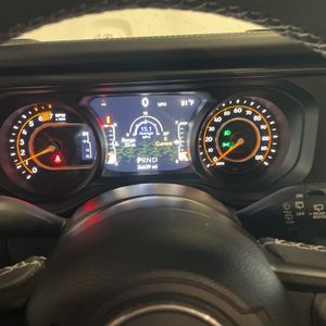 صورة مصغرة 38 لـ 2025 JEEP WRANGLER RUBICON