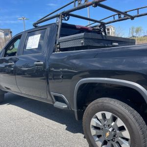 CHEVROLET SILVERADO 2500HD CUSTOM - 6