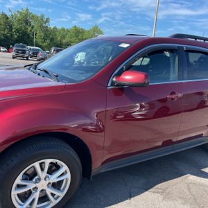 صورة 2 لـ 2017 Chevrolet EQUINOX LT