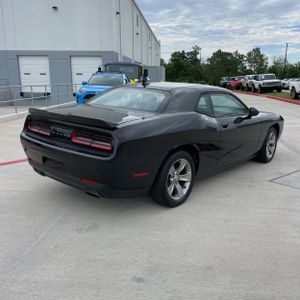 DODGE CHALLENGER SXT - 8