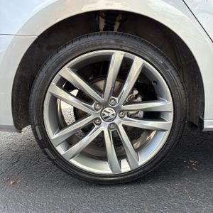 2018 Volkswagen PASSAT 2.0T R-LINE — миниатюра 19