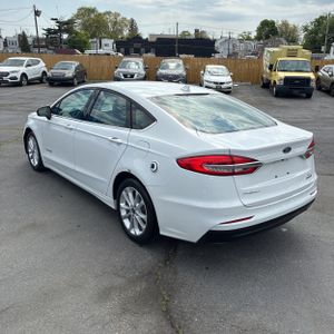 FORD FUSION HYBRID SE - 5