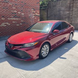 TOYOTA CAMRY - 1