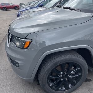 JEEP GRAND CHEROKEE - 2