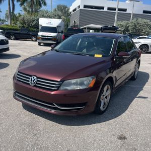 صورة 1 لـ 2012 Volkswagen PASSAT SE