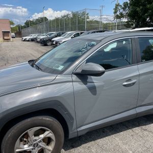 2024 Hyundai TUCSON SE 照片 2