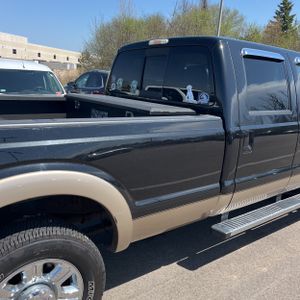 FORD F-250 SUPER DUTY LARIAT - 9