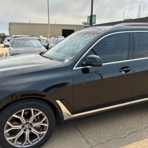 2025 BMW X7 XDRIVE40I — фото 2