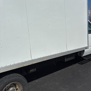 FORD E-450 CUTAWAY - 9