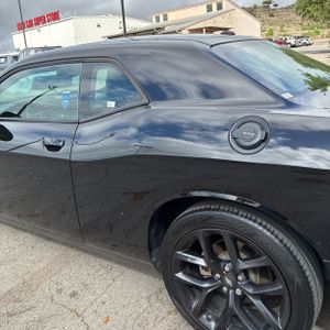 DODGE CHALLENGER GT - 6