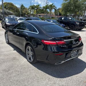 MERCEDES-BENZ E-CLASS - 5