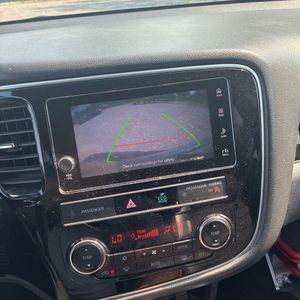 صورة مصغرة 40 لـ 2019 Mitsubishi OUTLANDER SE