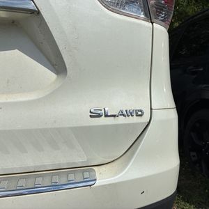 2016 Nissan ROGUE SL 照片 10