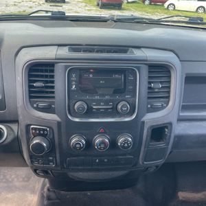 2019 RAM 1500 CLASSIC TRADESMAN 缩略图 35