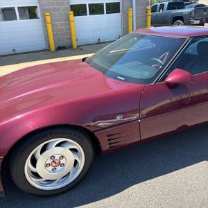 CHEVROLET CORVETTE - 2