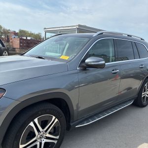 MERCEDES-BENZ GLS - 2